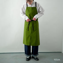 画像をギャラリービューアに読み込む, organic cottonエプロン ダークピスタチオ
