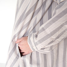 画像をギャラリービューアに読み込む, shuttle ストライプ オーバーワンピース(グレー)