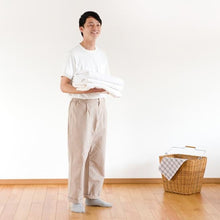 画像をギャラリービューアに読み込む, shuttle ユニセックス ソリッドパンツ(ベージュ)