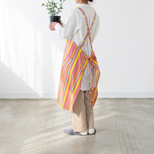画像をギャラリービューアに読み込む, 綿麻マルチストライプエプロン レッド
