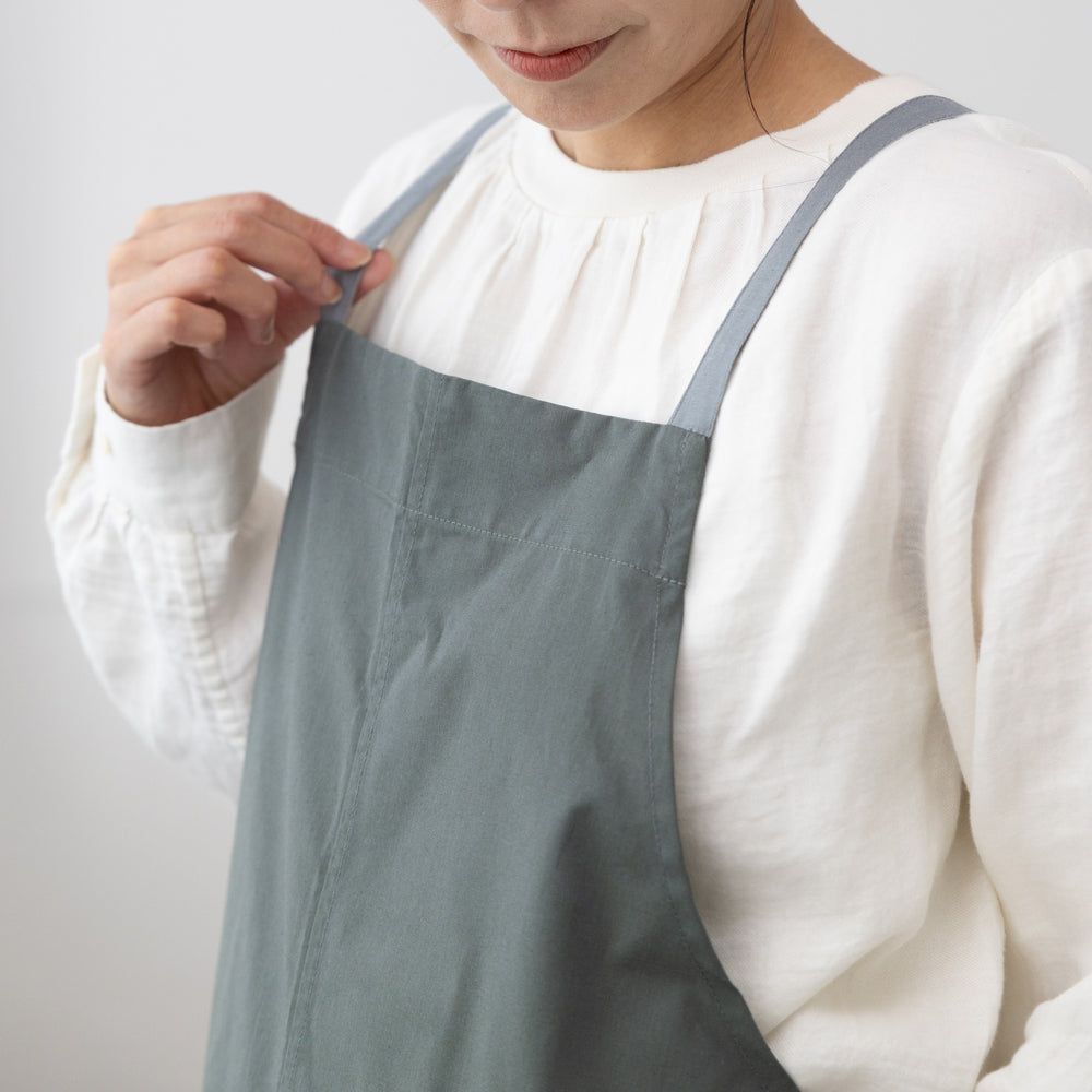 organic cottonエプロン モスシャドウ
